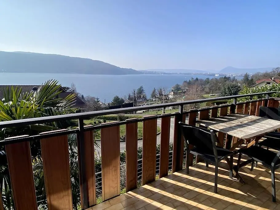 Duplex Avec Jardin, Superbe Vue Lac, Veyrier contacts